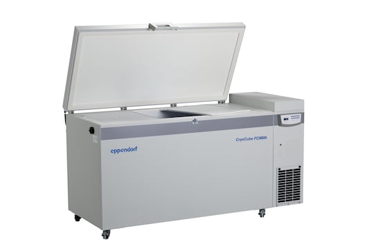 Eppendorf CryoCube_REG_ FC660h chest ULT freezer with open lid and visible inner insulation plates