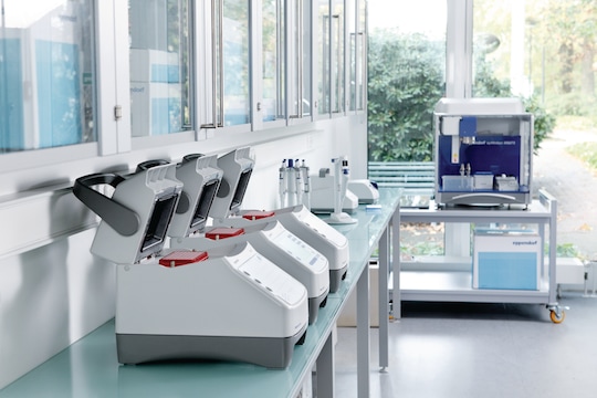 Multiple Mastercycler® nexus units in a lab