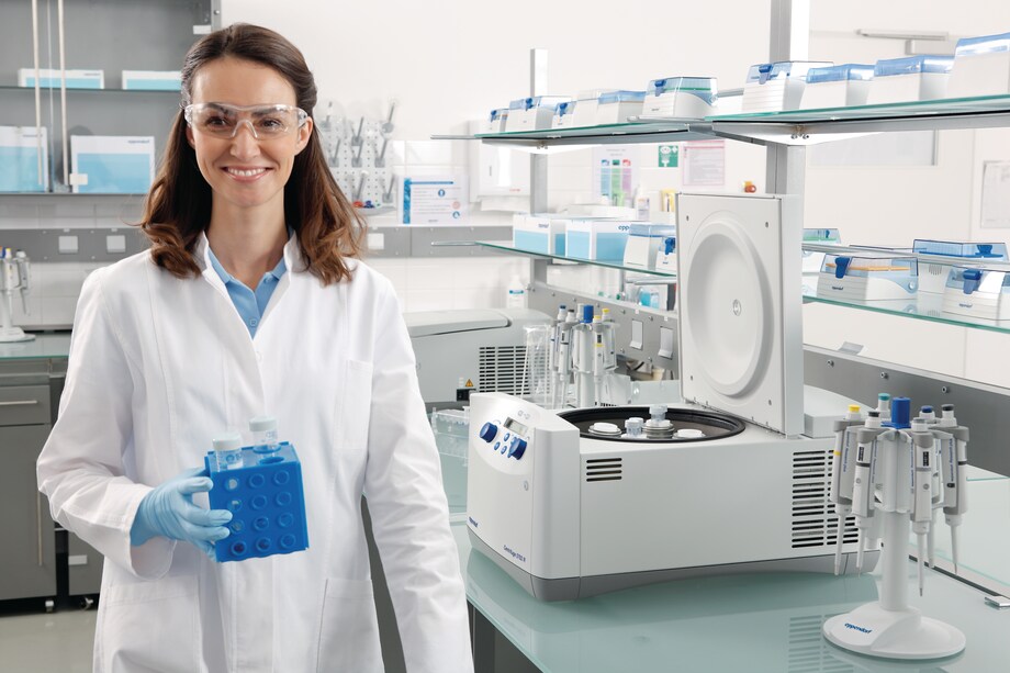 The low-speed centrifuge Centrifuge 5702 R is quiet and ergonomic