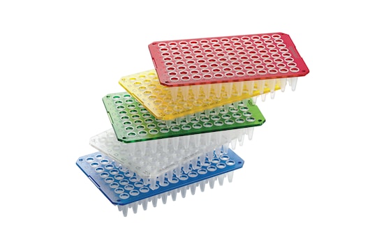Unskirted plates that fit most PCR cyclers