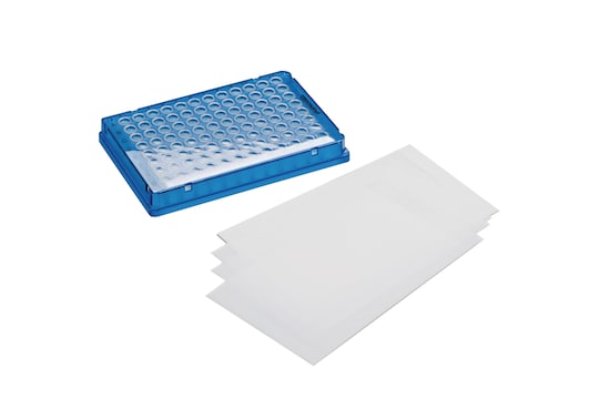 Choose heatsealing film for tight closure of PCR plates