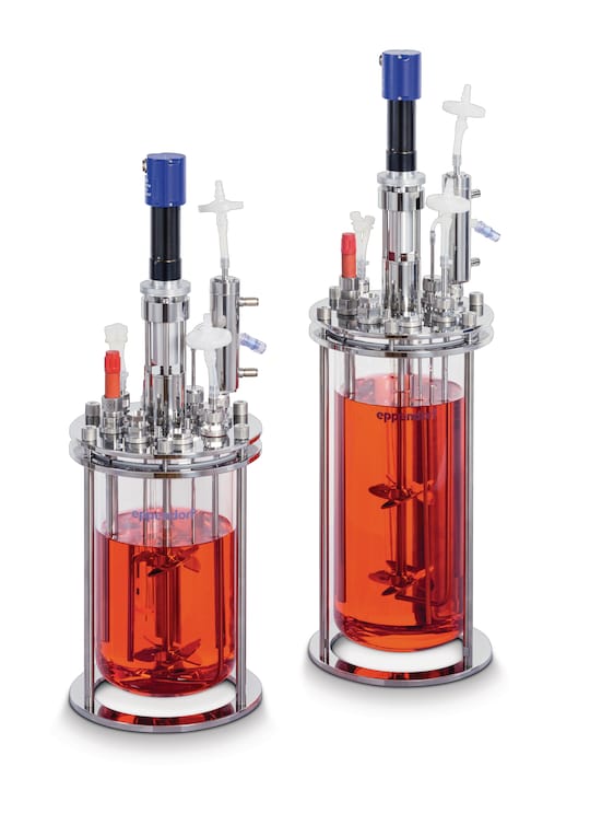 DASGIP Benchtop Bioreactors for Cell Culture with medium