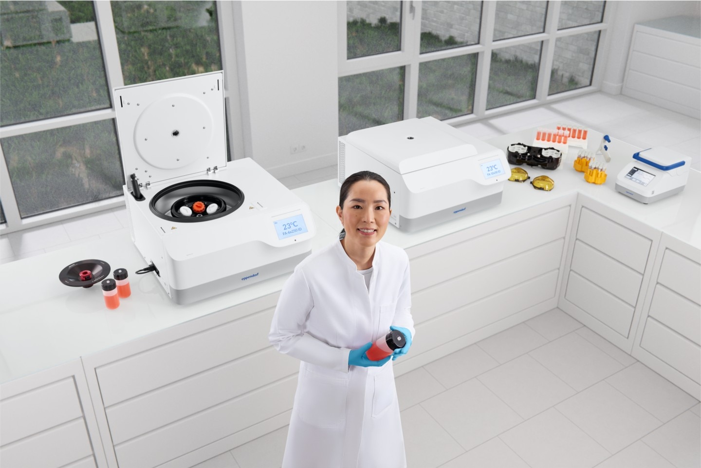 lab_scene_spinpro_6_r_centrifuge___rgb