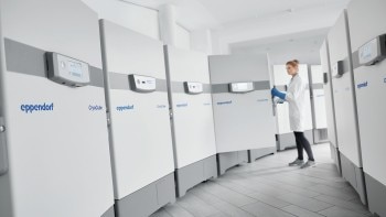 1460_822_key_visual_cryocube_f740_series_eppendorf_c_visual