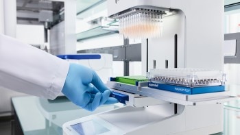 lab_scene_epmotion_96_flex_epmotion_96_flex_1460px