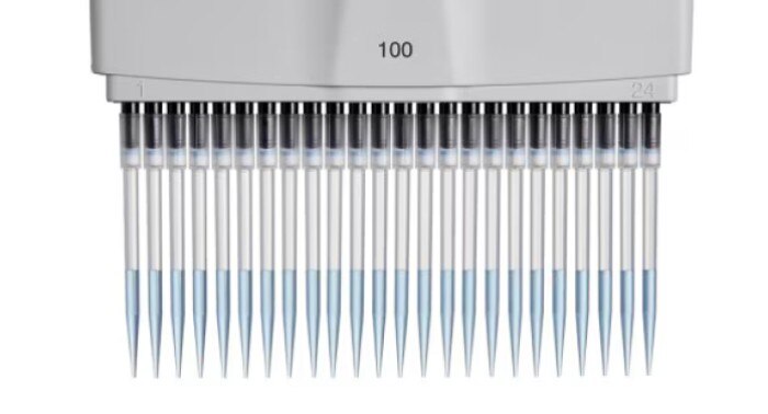 img_ergonomic_pipetting_384_well_plate