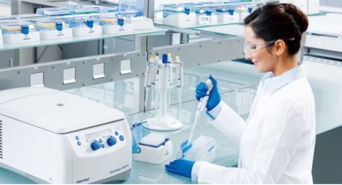 img_proper_pipetting_posture