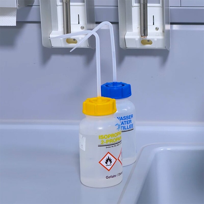ipa_and_distilled_water_web