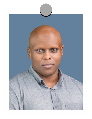 ismail_in_frame