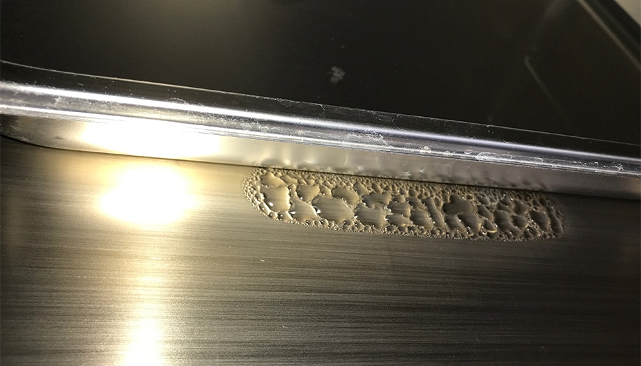 A shaker inside a CO2 incubator can lead to condensation Condensation inside a CO2 incubator