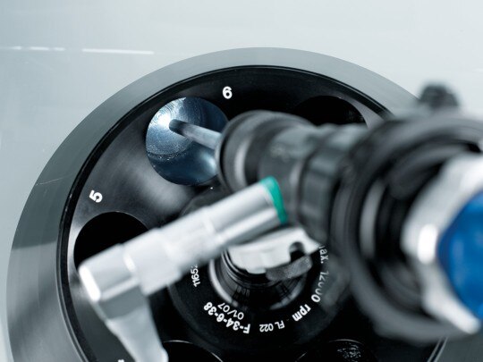 Centrifuge rotor maintenance procedure and professional inspection! Execution of centrifuge rotor maintenance procedure