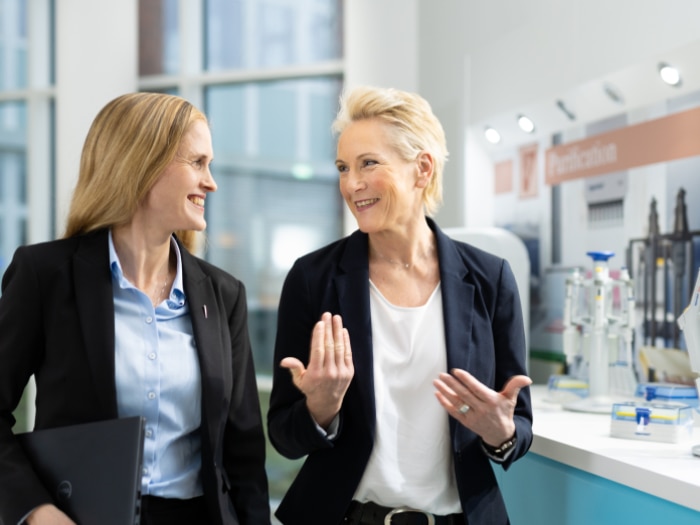 sales_service_2