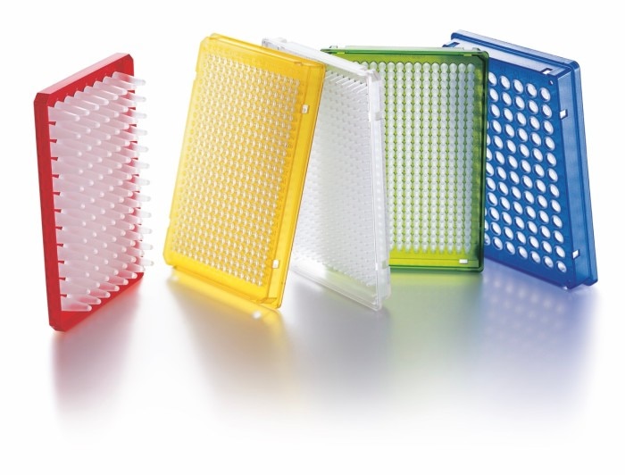 _twin_tec_pcr_plate_group_upright_2_twin_tec_pcr_plates___cmyk_