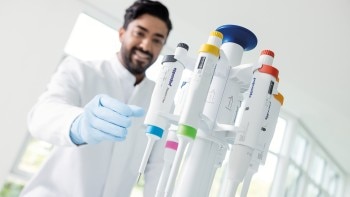 1460_822_lab_scene_research_3_neo