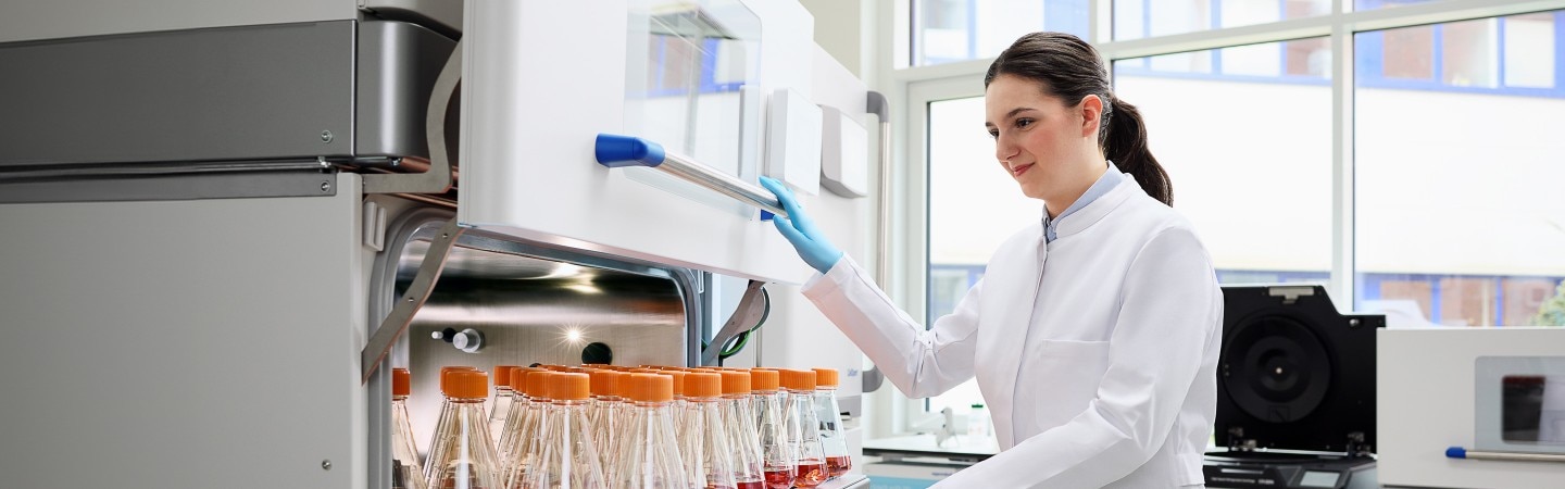 哺乳动物细胞培养革新 - Eppendorf 新型CellXpert® CS220 培养摇床