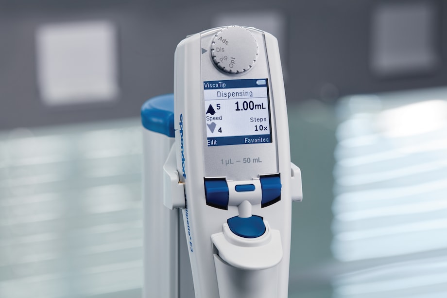 Multipette® E3 multi-dispenser pipette display with attached ViscoTip® Multipette® E3 multi-dispenser pipette display with attached ViscoTip®