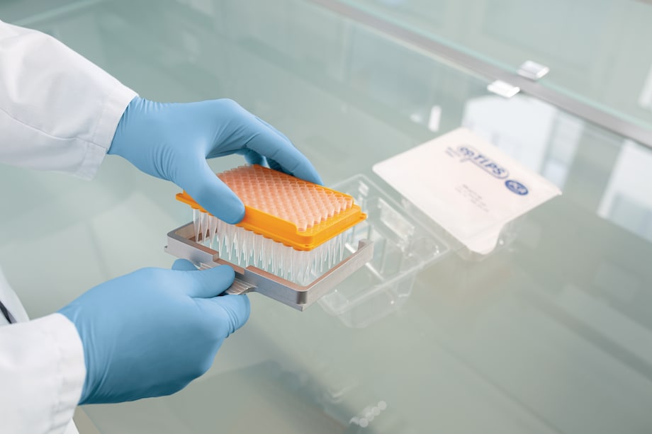 epTIPS Motion Reload | Easy removal, less waste The epTIPS motion reload tips can be inserted into the loading frame convenient and fast.