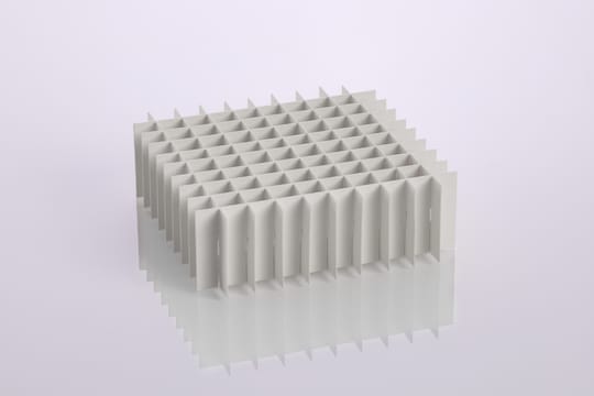 ULT Freezer_Box_(also kown as storage box) for 3 in/ 76 mm vessels, made of cardboard