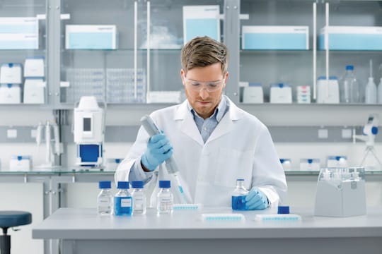 Using the Multipette® E3x in the lab
