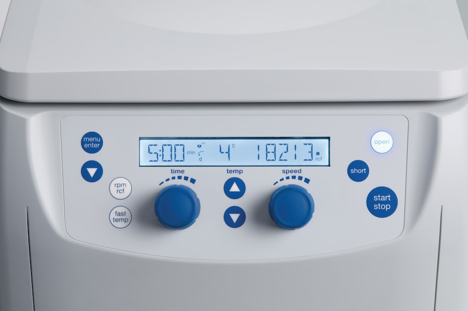 Centrifuge 5427 R with hydrocarbon cooling