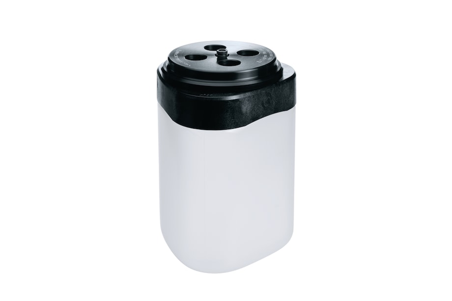 1.5 L triangular bottle assembly 1.5 L triangular bottle assembly