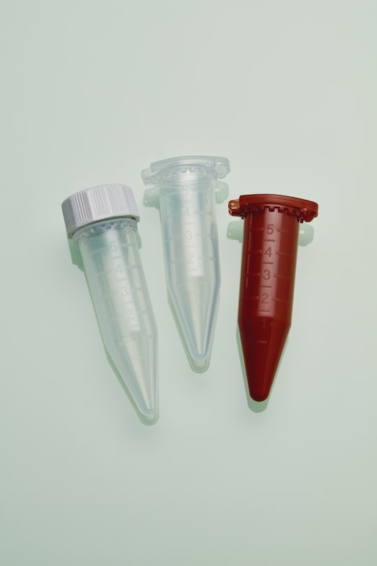 5 mL microtubes - screw cap, snap cap and amber