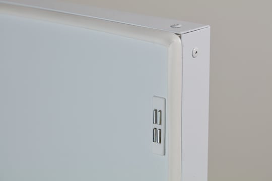 ULT Freezer with sealed inner door and magnet