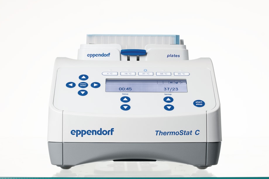 Eppendorf ThermoStat C with SmartBlock Plates (front view) Eppendorf ThermoStat C with SmartBlock Plates (front view)