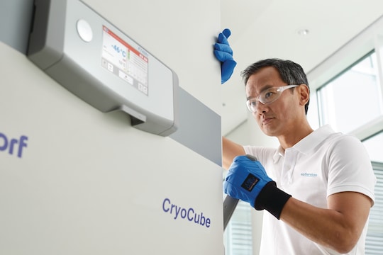 Eppendorf service technician checks ULT freezer in lab