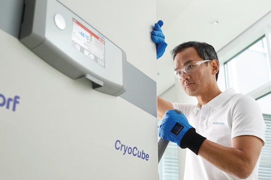 Eppendorf service technician checks ULT freezer in lab