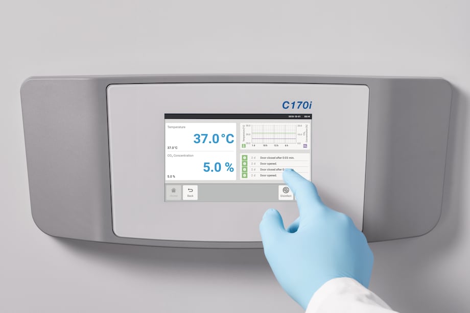 VisioNize_REG_ touch interface on cell culture incubator CellXpert C170i