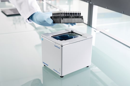 Eppendorf RackScan b with Rack of CryoStorage Vials