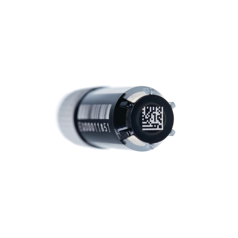 Eppendorf CryoStorage Vial with SafeCode: The code Eppendorf CryoStorage Vial with barcode and datamatrix code for safe sample identification within storage processes in ULT freezers at -80°C