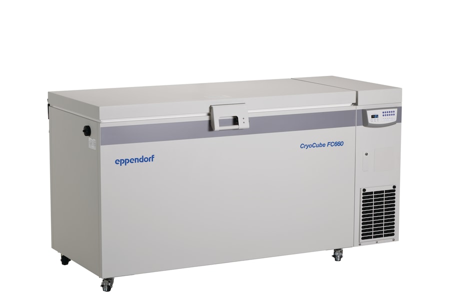 Eppendorf CryoCube FC660 ULT chest freezer: Angled view Eppendorf CryoCube® FC660 chest ULT freezer with closed lid