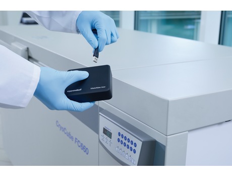 Eppendorf CryoCube<sup>&reg;</sup> FC660h Ultralow temperature chest freezer (ULT) is connected to monitoring system