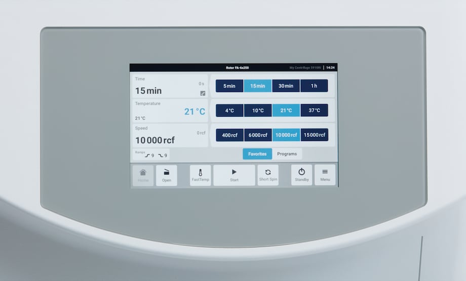 Connected benchtop Centrifuge 5910_Ri with touch interface