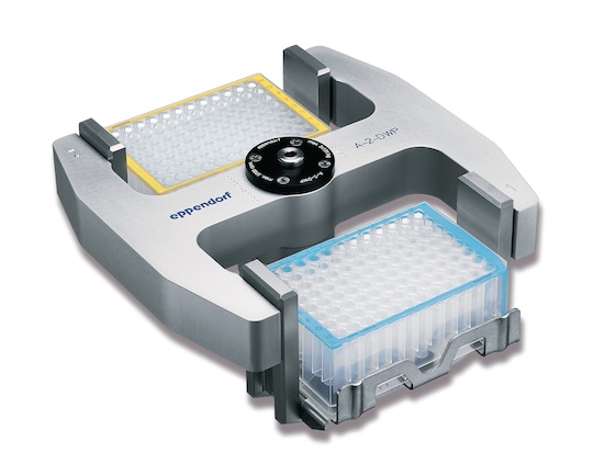 Deepwell plate placed in a centrifuge rotor adaptor